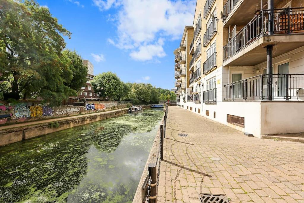 3-bedroom Short Term & Flexible Renting Limehouse With Free Wifi & Free Parking Appartamento *